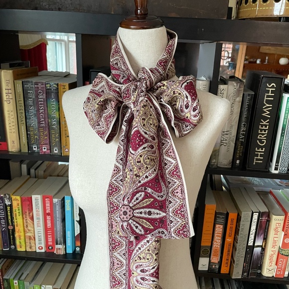 Talbots Accessories - vintage scarf